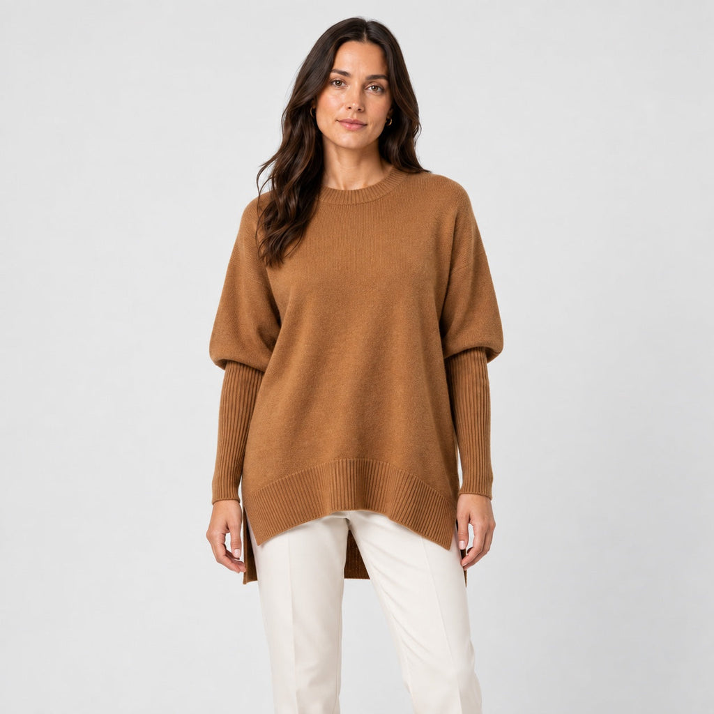 Women's Oversized High-Low Jumper in Caramel | Gunnerside – front view