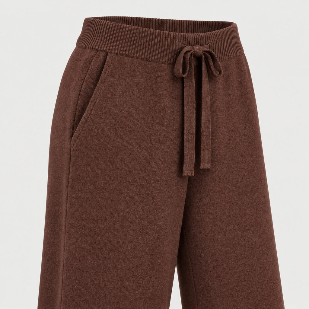 Women's knit co-ord set in Brown | Lanreath – detail view