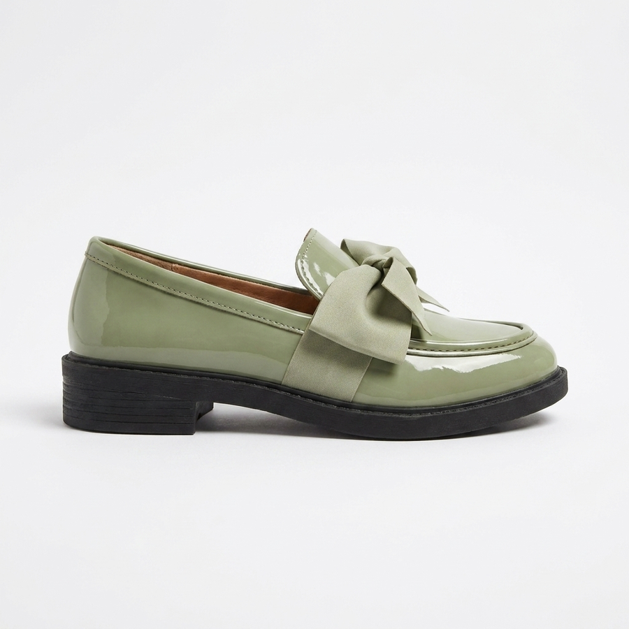 Women's Glossy Bow Loafers with Low Stacked Heel