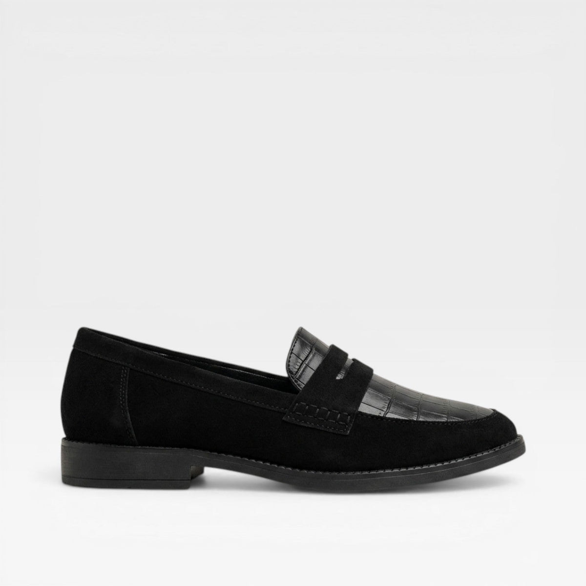 Women's Black Croc Print Moccasins