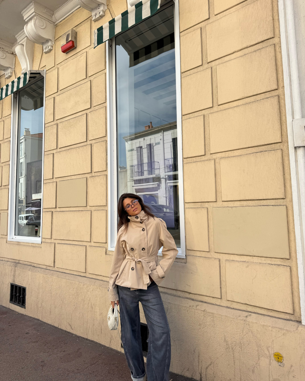 Trench-coat court à ceinture pour femme | Selworthy