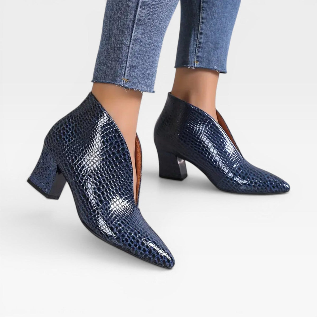 Women's Croc Effect Pointed Toe Ankle Boots — view 10