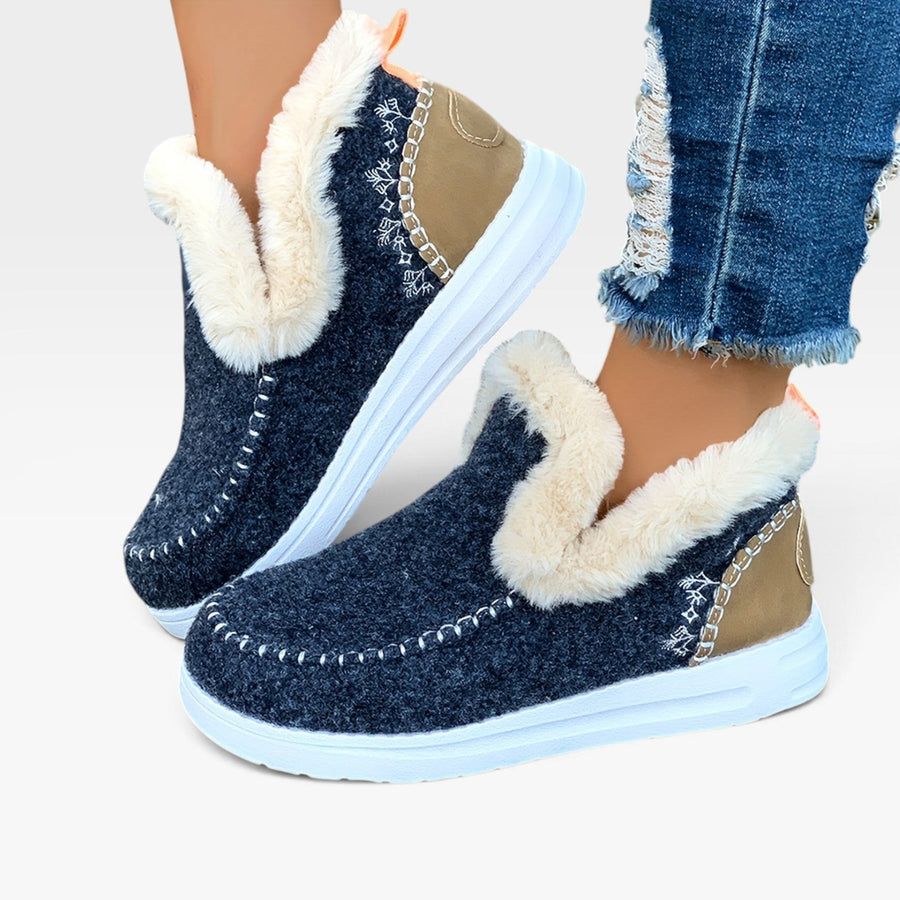 Women's Fleece-Lined Ankle Boots — view 7