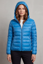 Women's lightweight packable hooded puffer jacket