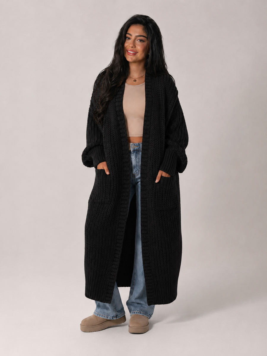 Women's longline open front cardigan in a chunky knit