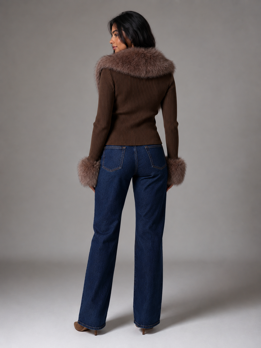 Women's fitted knit cardigan with faux fur collar and cuffs
