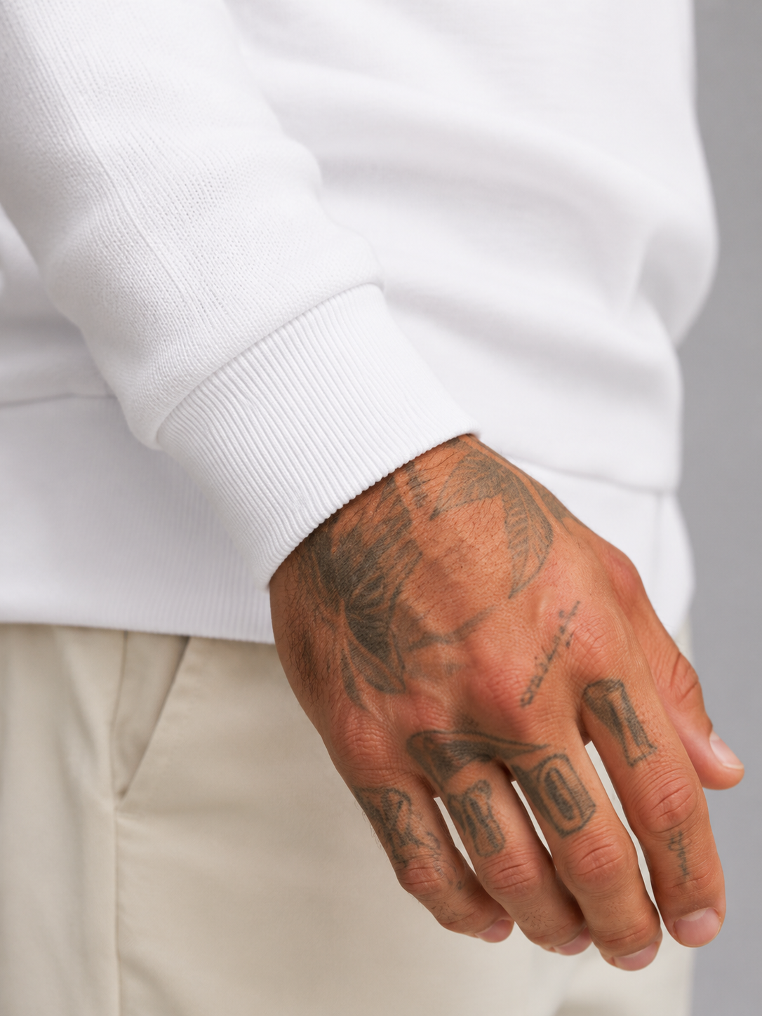 Men's slim-fit ribbed quarter-zip sweatshirt