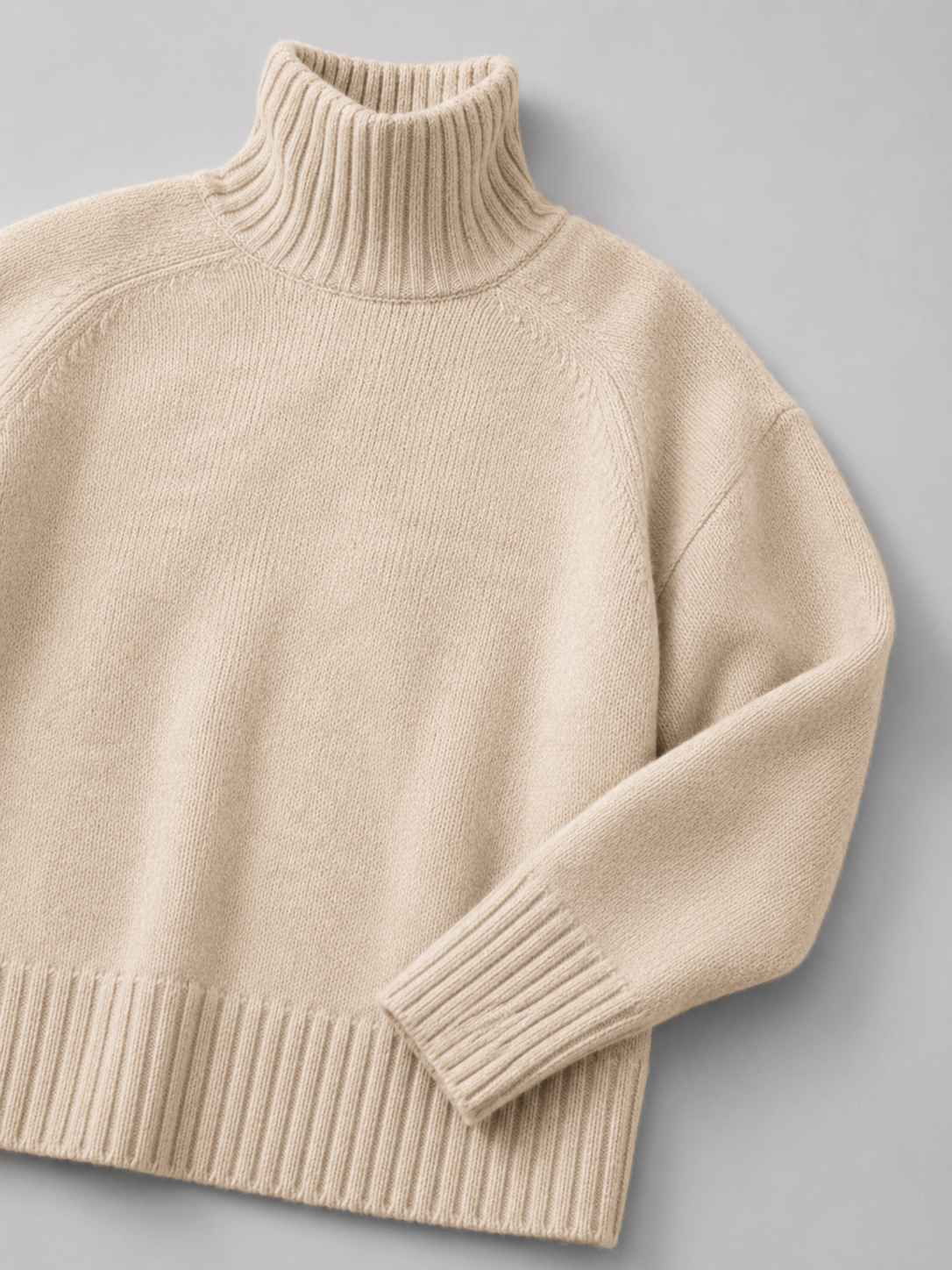 Women's oversized high neck jumper
