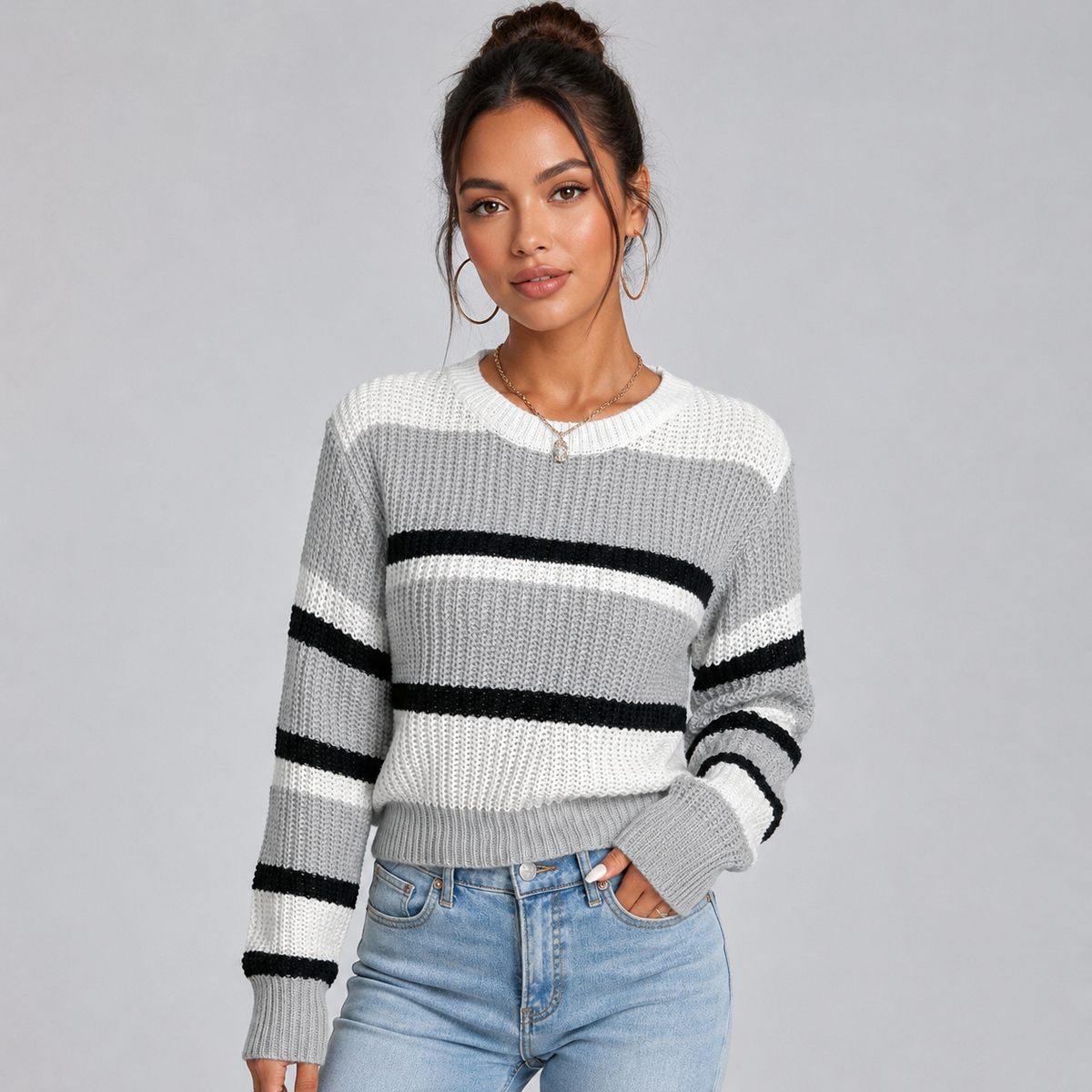 Women's cropped striped round neck jumper