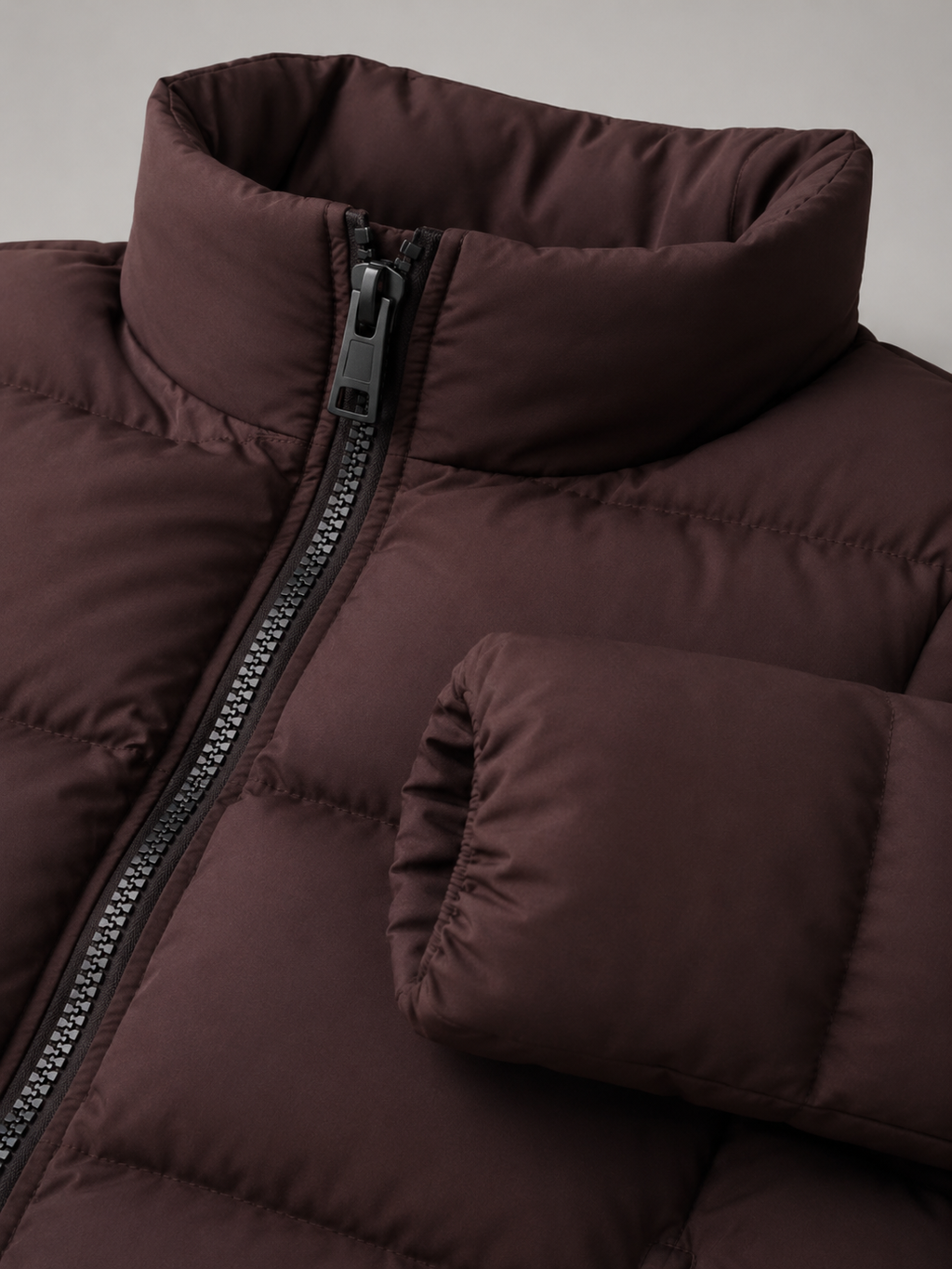 Women's belted puffer jacket