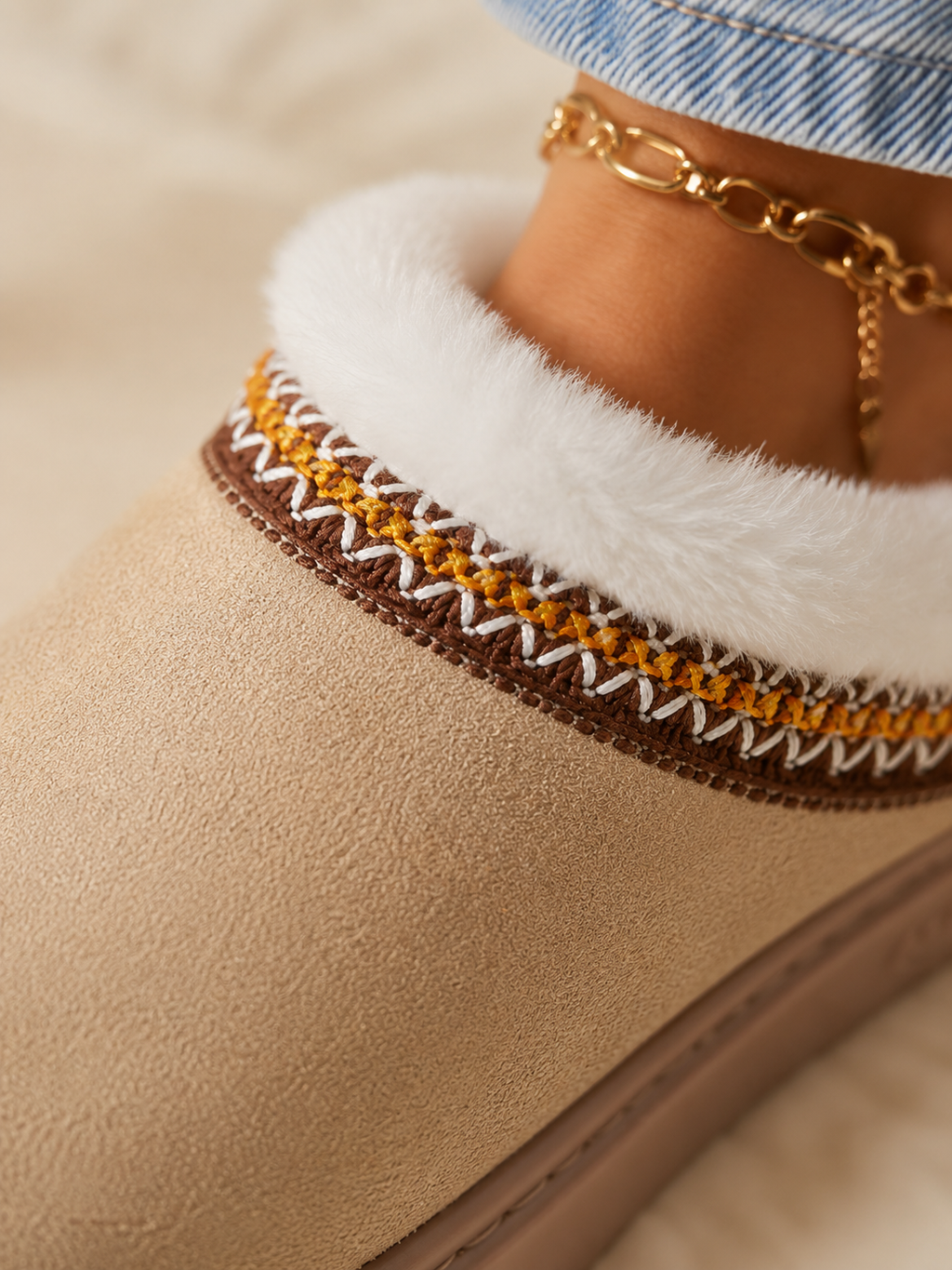Women's faux suede slipper mules with a plush lining and platform sole