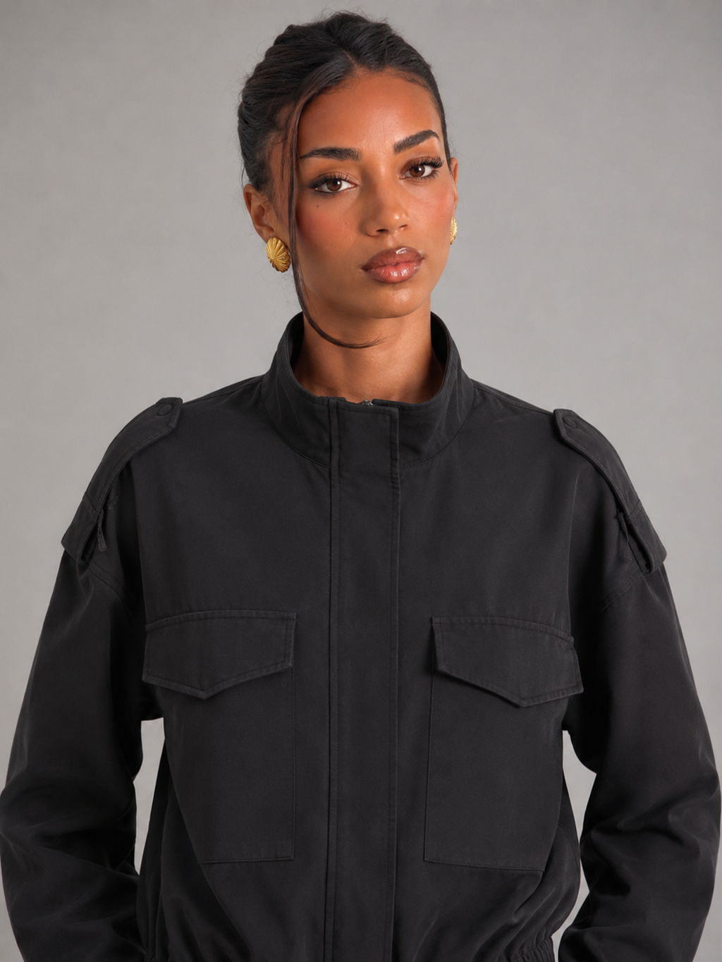 Women's utility jacket with stand collar