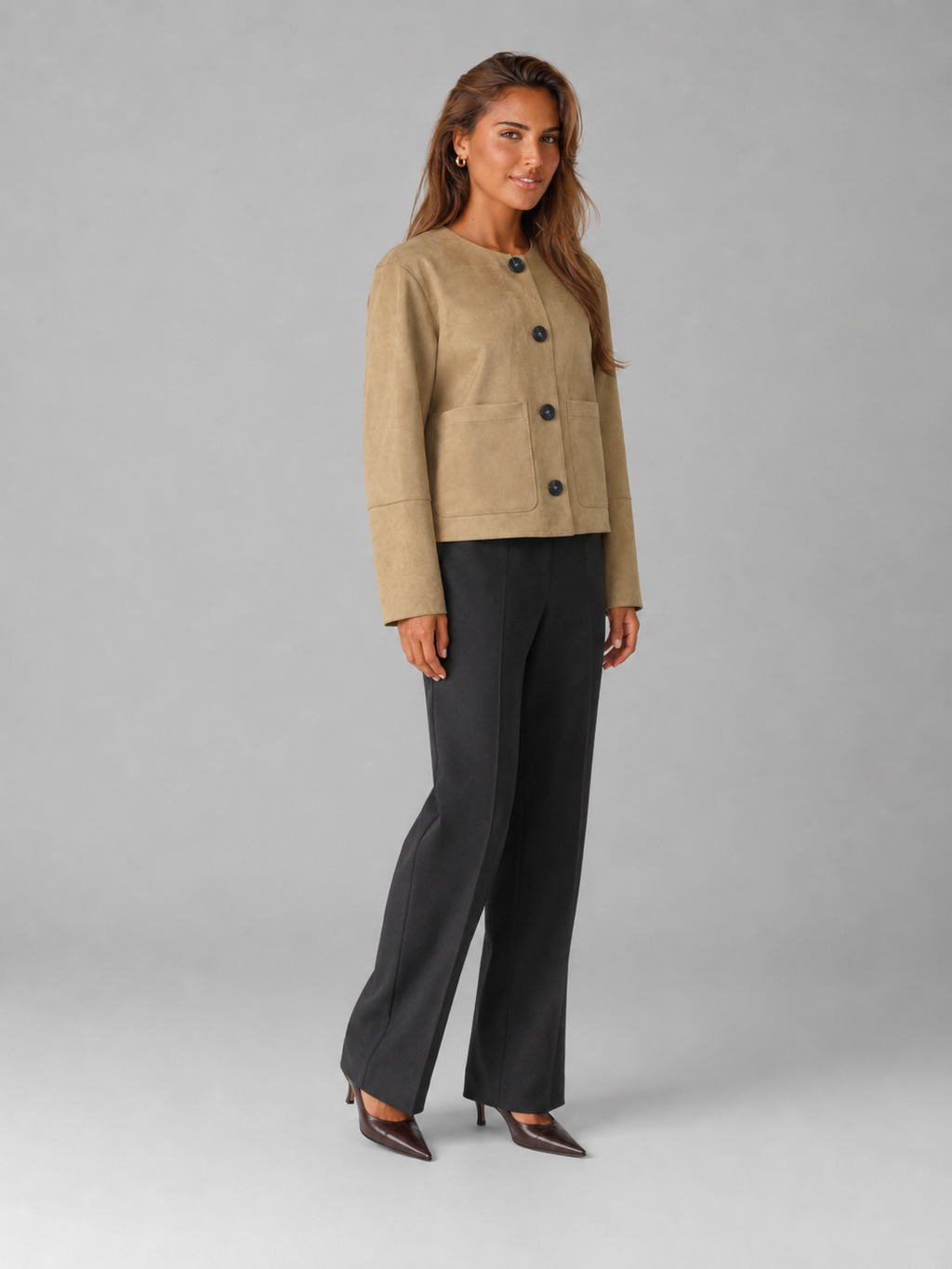 Women's cropped jacket with patch pockets