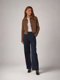 Women's cropped single-breasted blazer with patch pockets