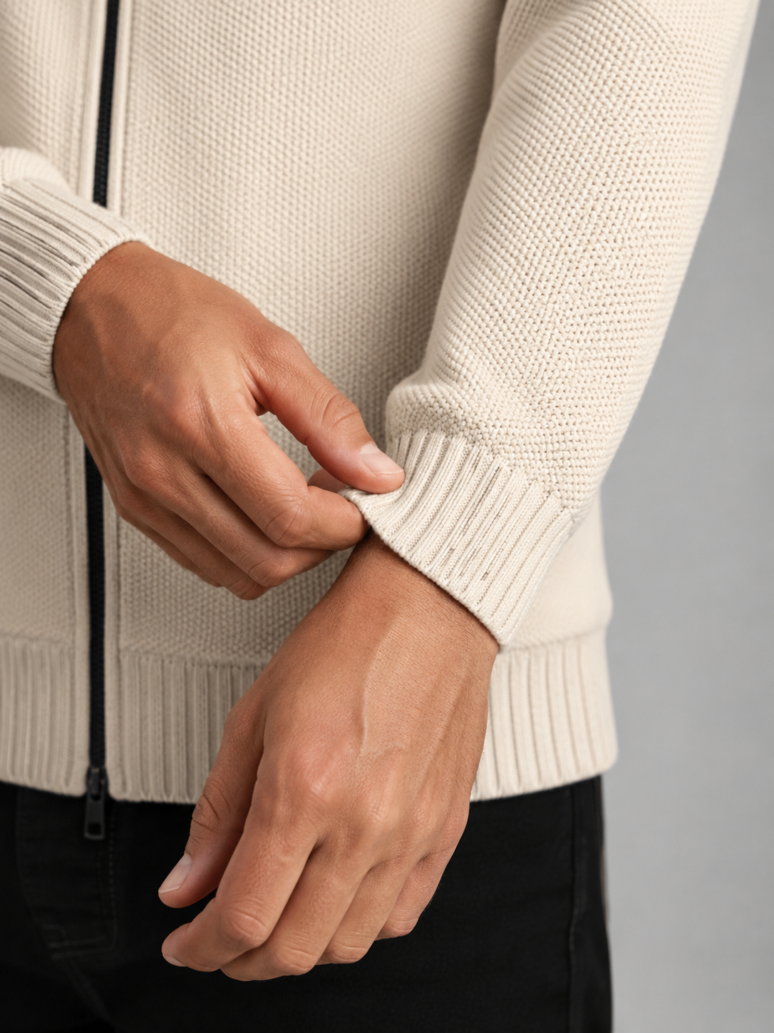 Men's chunky knit full-zip cardigan with stand collar