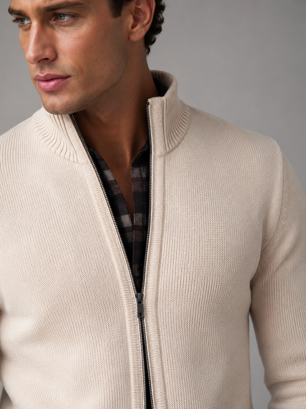 Men's chunky knit full-zip cardigan with stand collar
