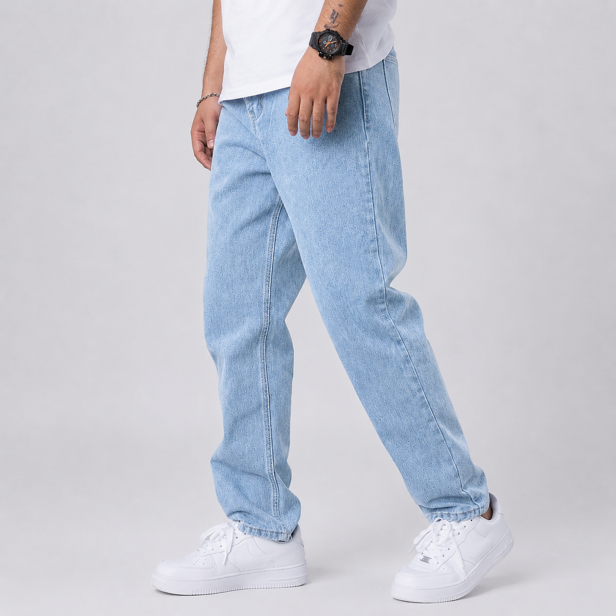 Men's loose fit wide-leg stretch denim jeans
