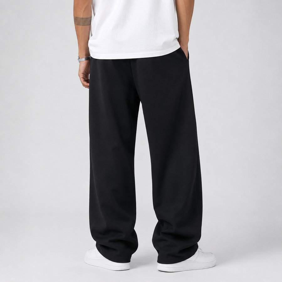 Men's thick knit jogger trousers with drawstring waist