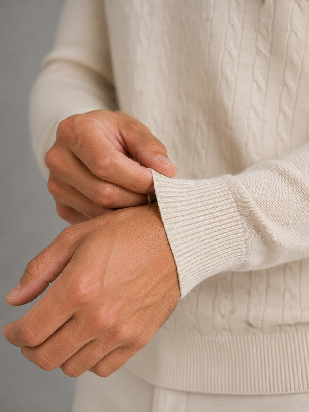 Men's cable knit long-sleeve polo jumper