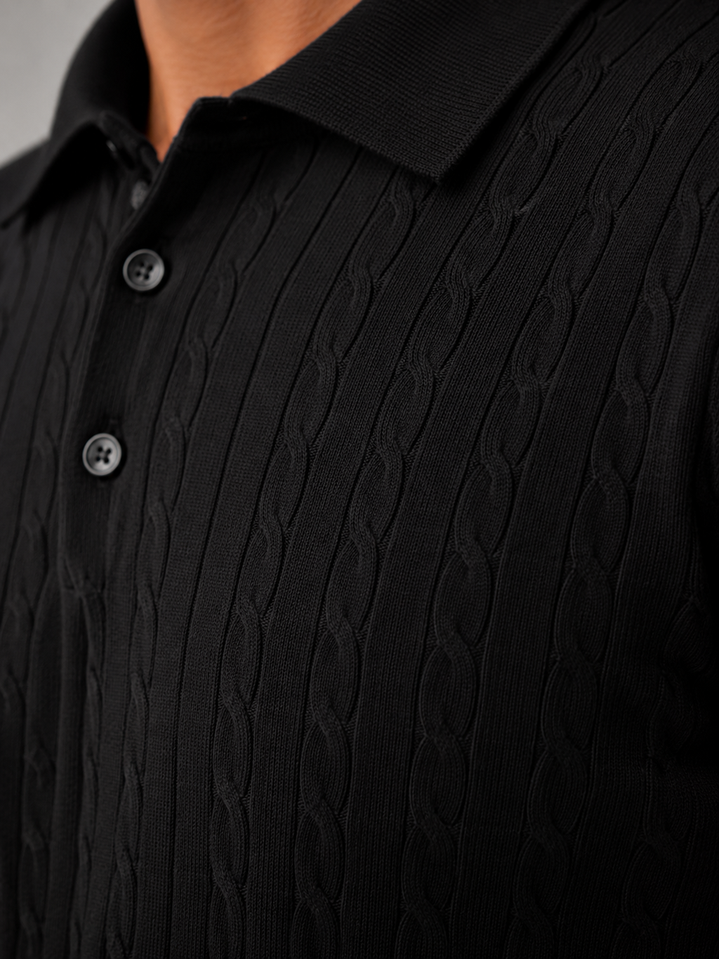 Men's cable knit long-sleeve polo jumper