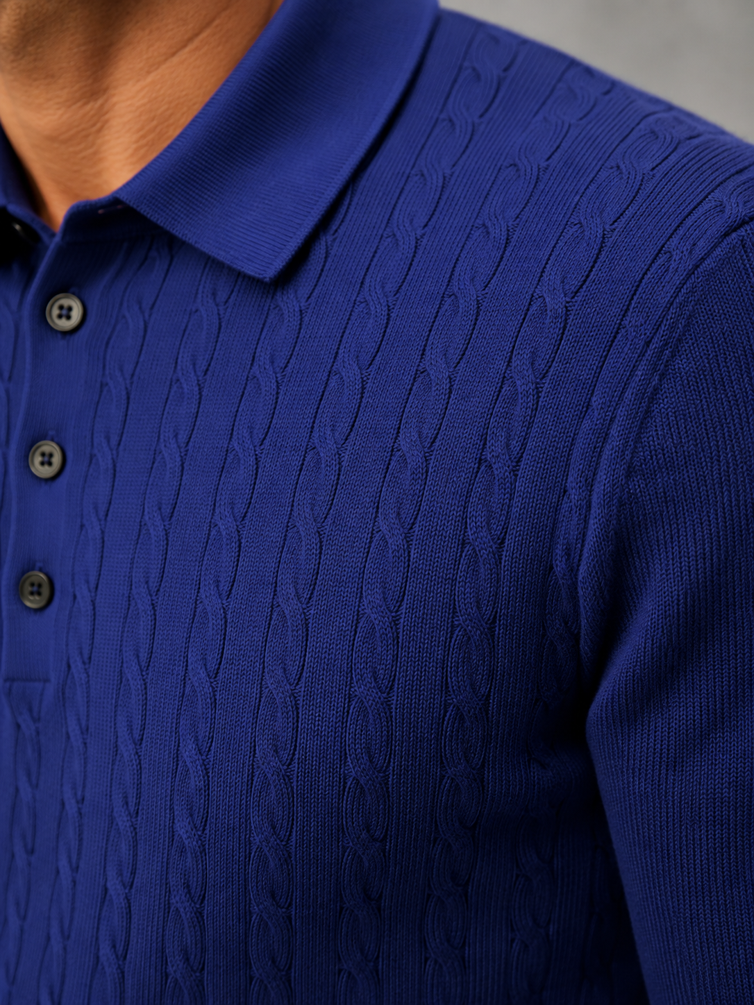 Men's cable knit long-sleeve polo jumper