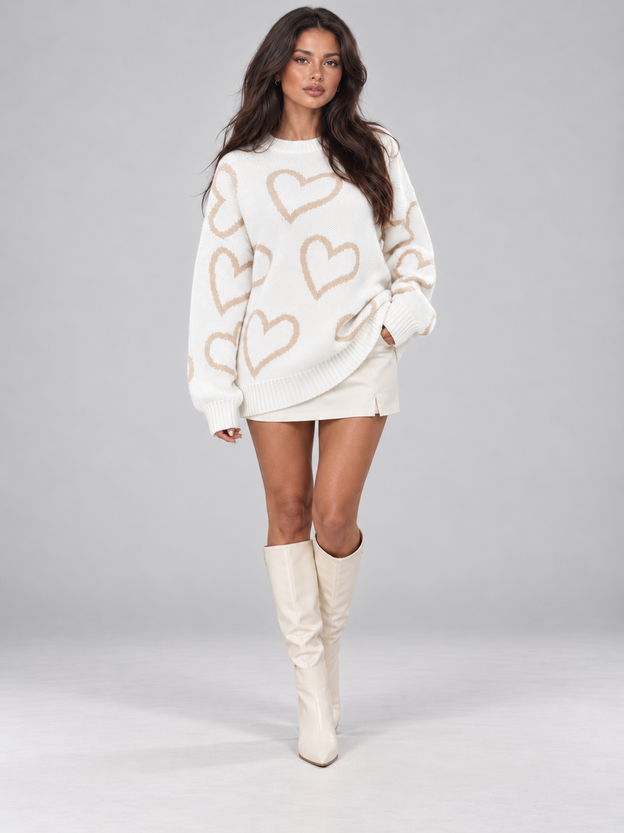 Women's oversized jumper with an all-over heart print