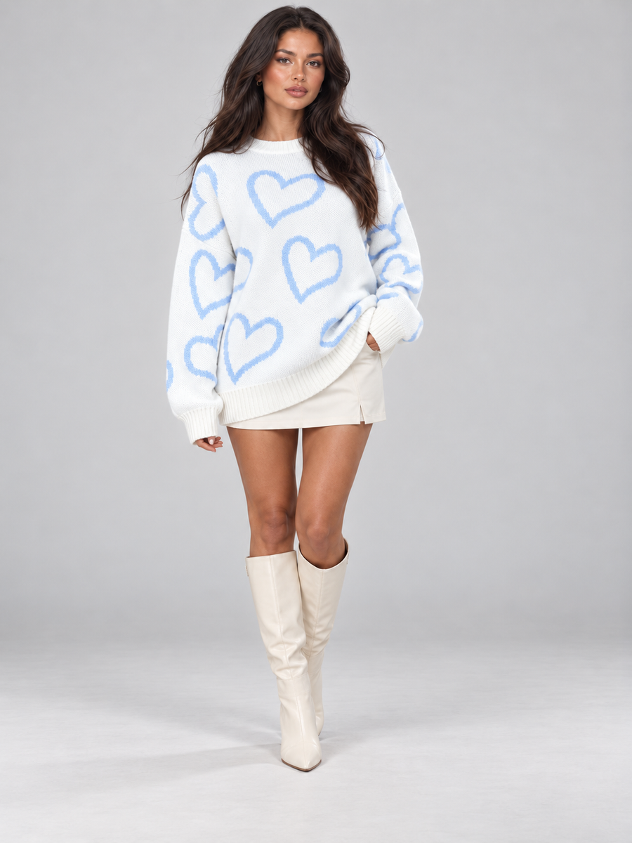 Women's oversized jumper with an all-over heart print
