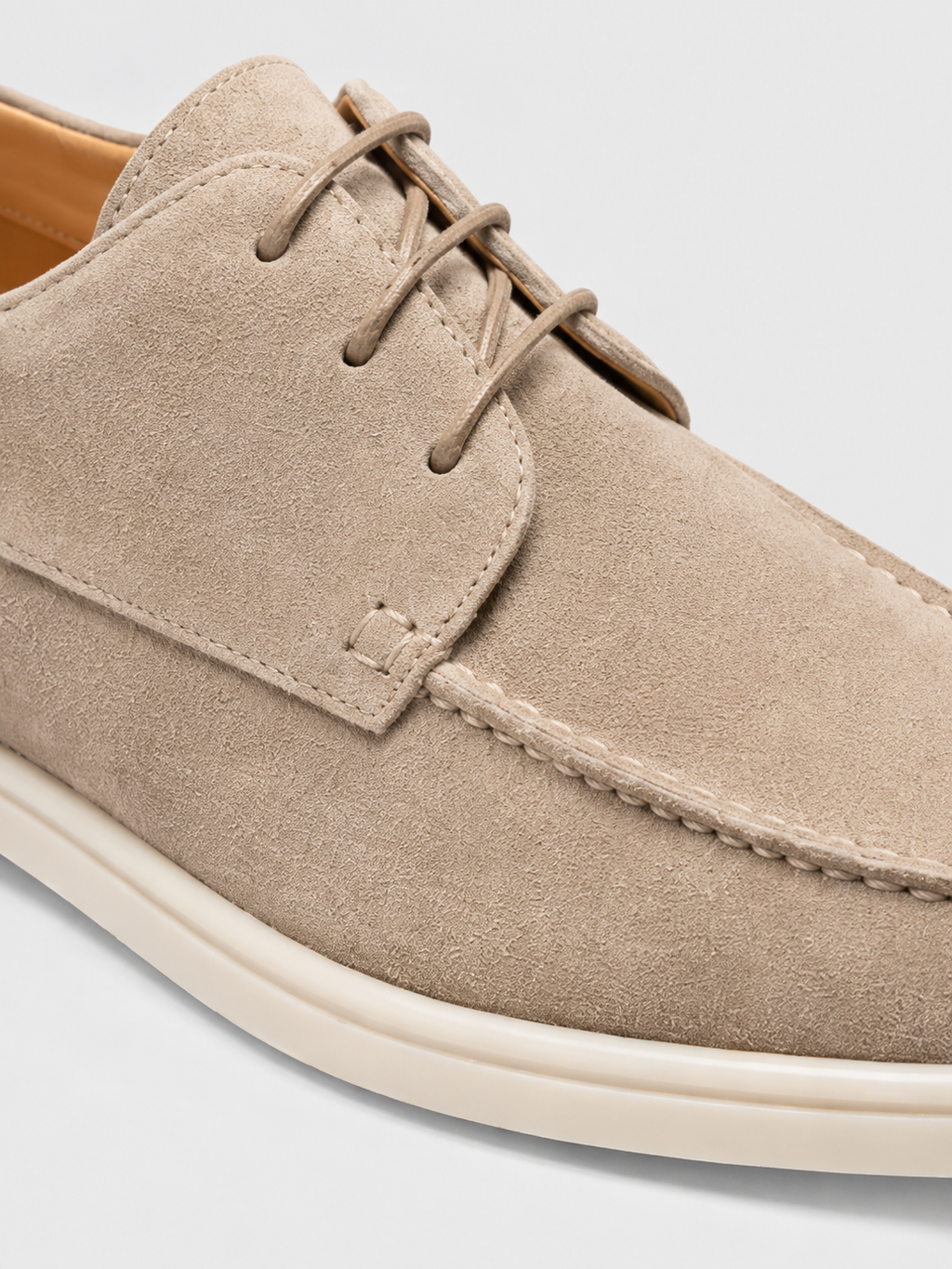 Men's lightweight suede lace-up dress shoes