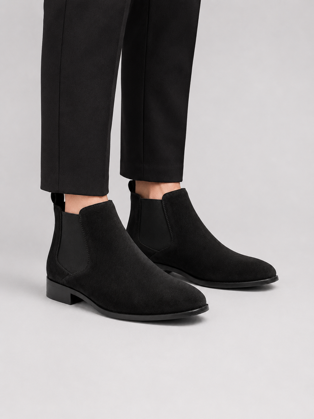 Men's suede slip-on Chelsea boots