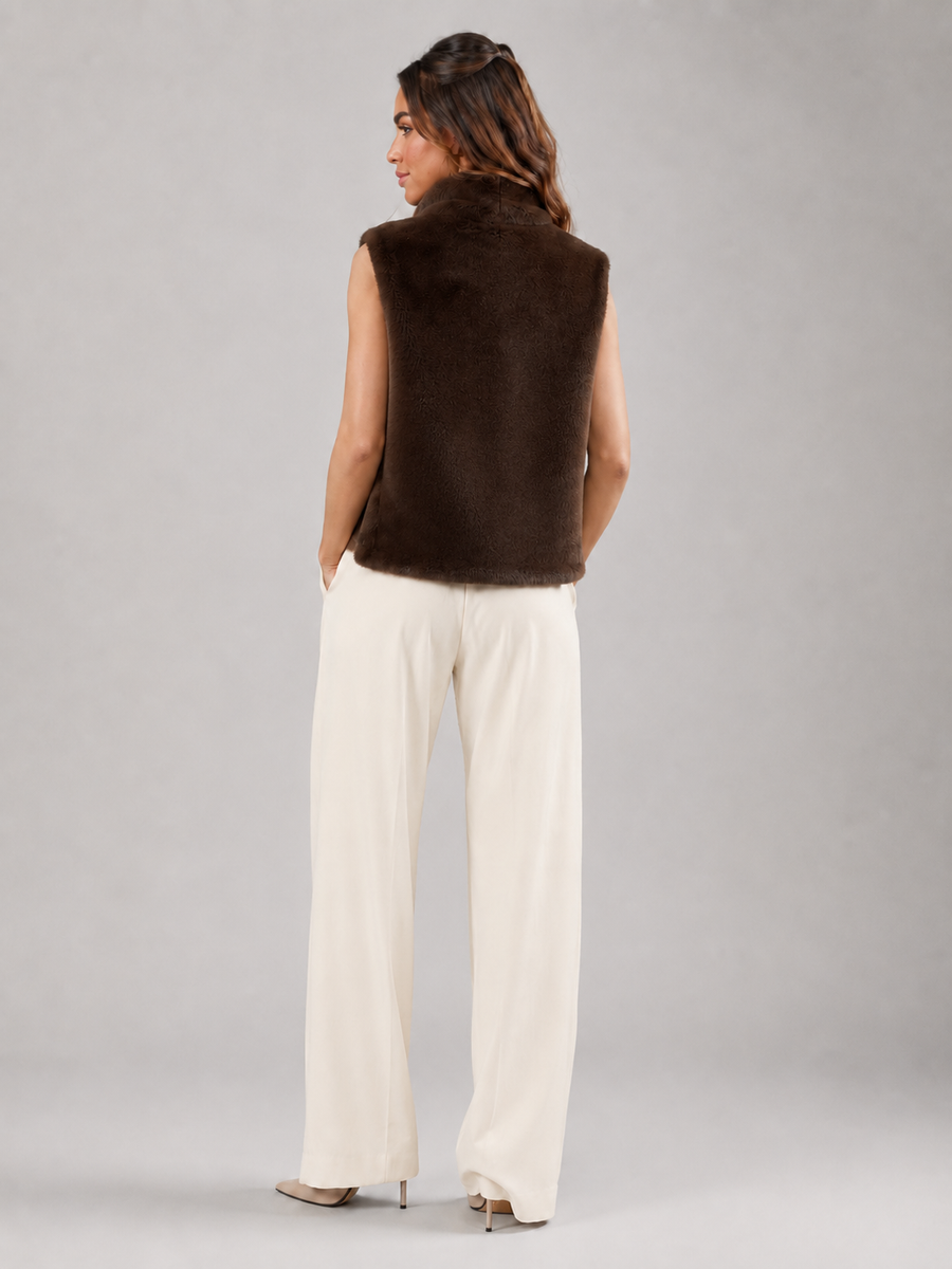 Women's reversible faux fur gilet