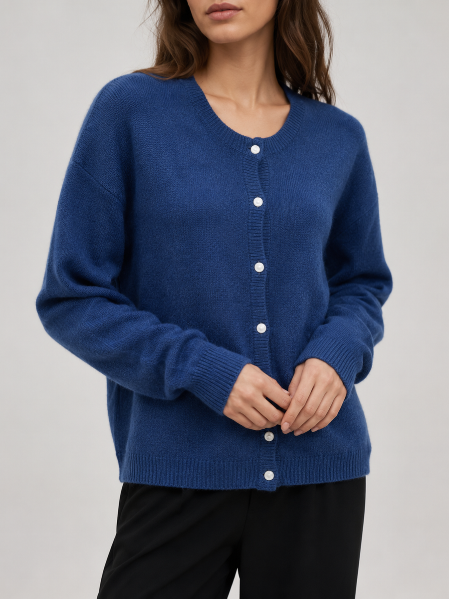 Women's button-up cardigan in a plush brushed knit