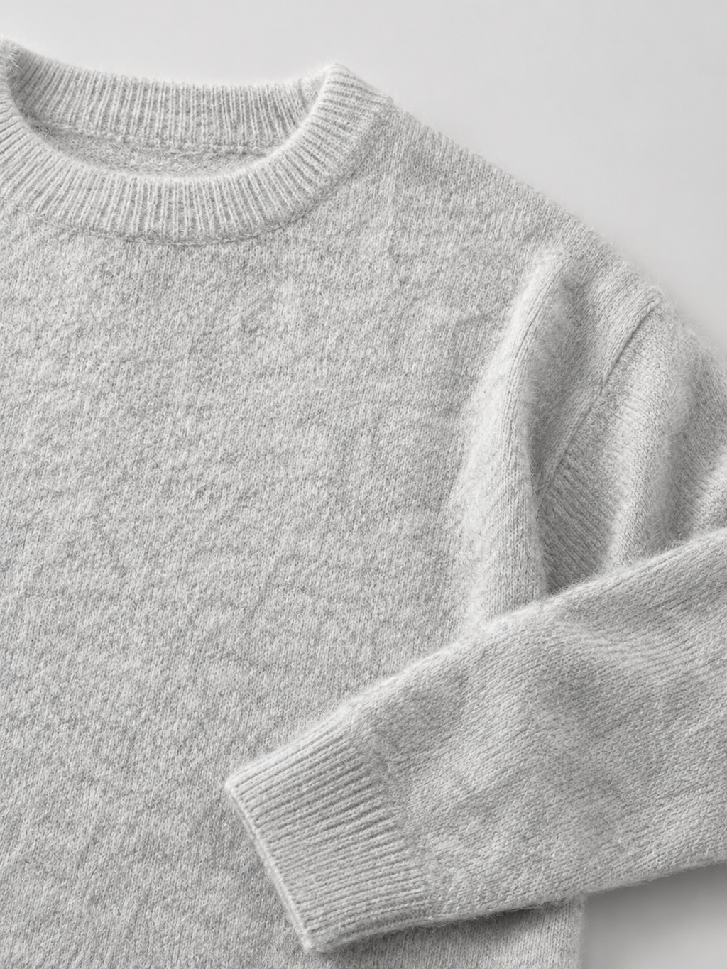 Women's fluffy knit jumper