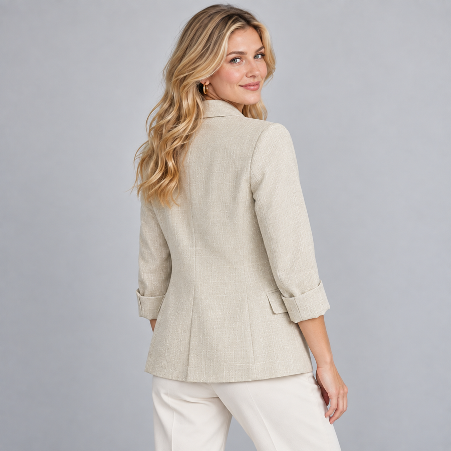 Women's lightweight three-quarter sleeve blazer