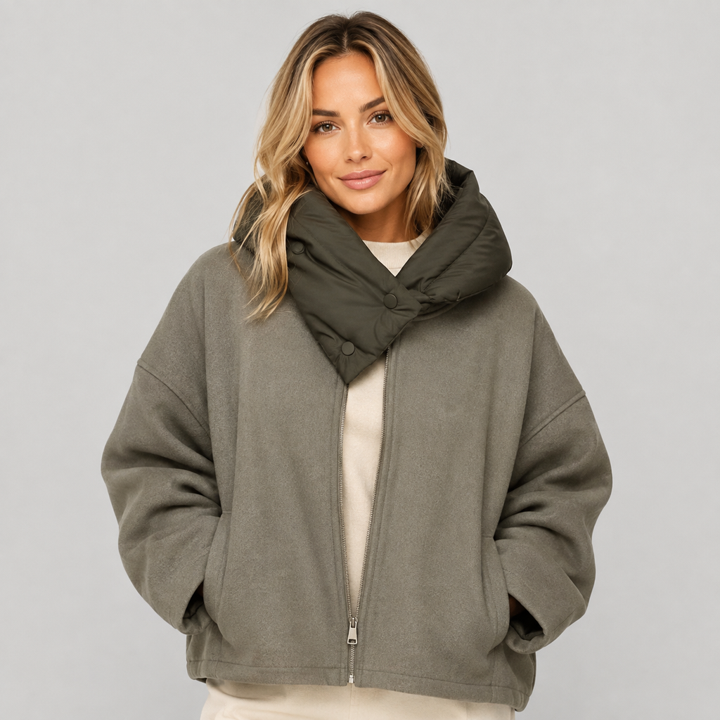 Women's oversized hooded padded jacket