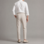 Men's tailored fit single-pleat trousers
