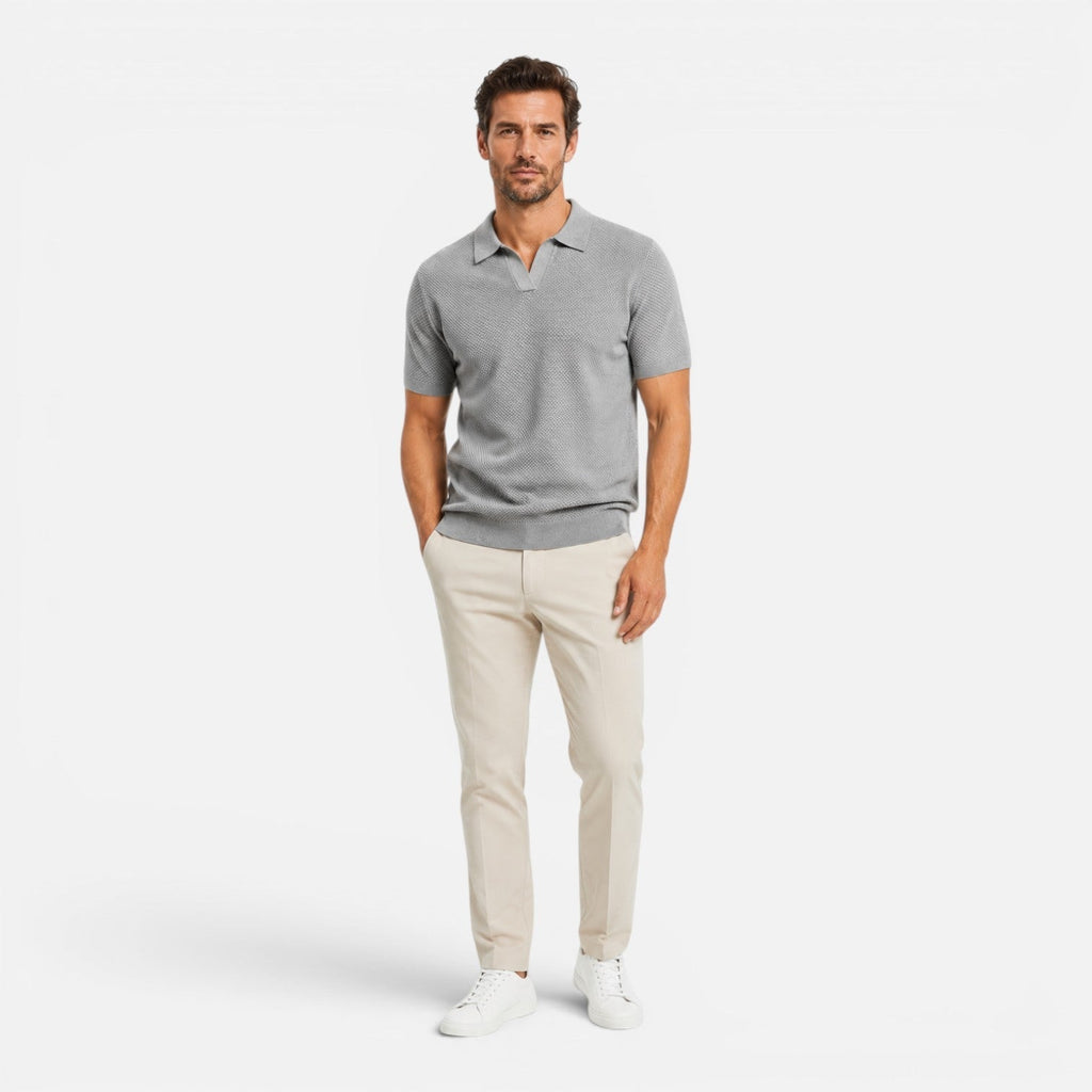 Men's slim fit textured knit short-sleeve polo shirt