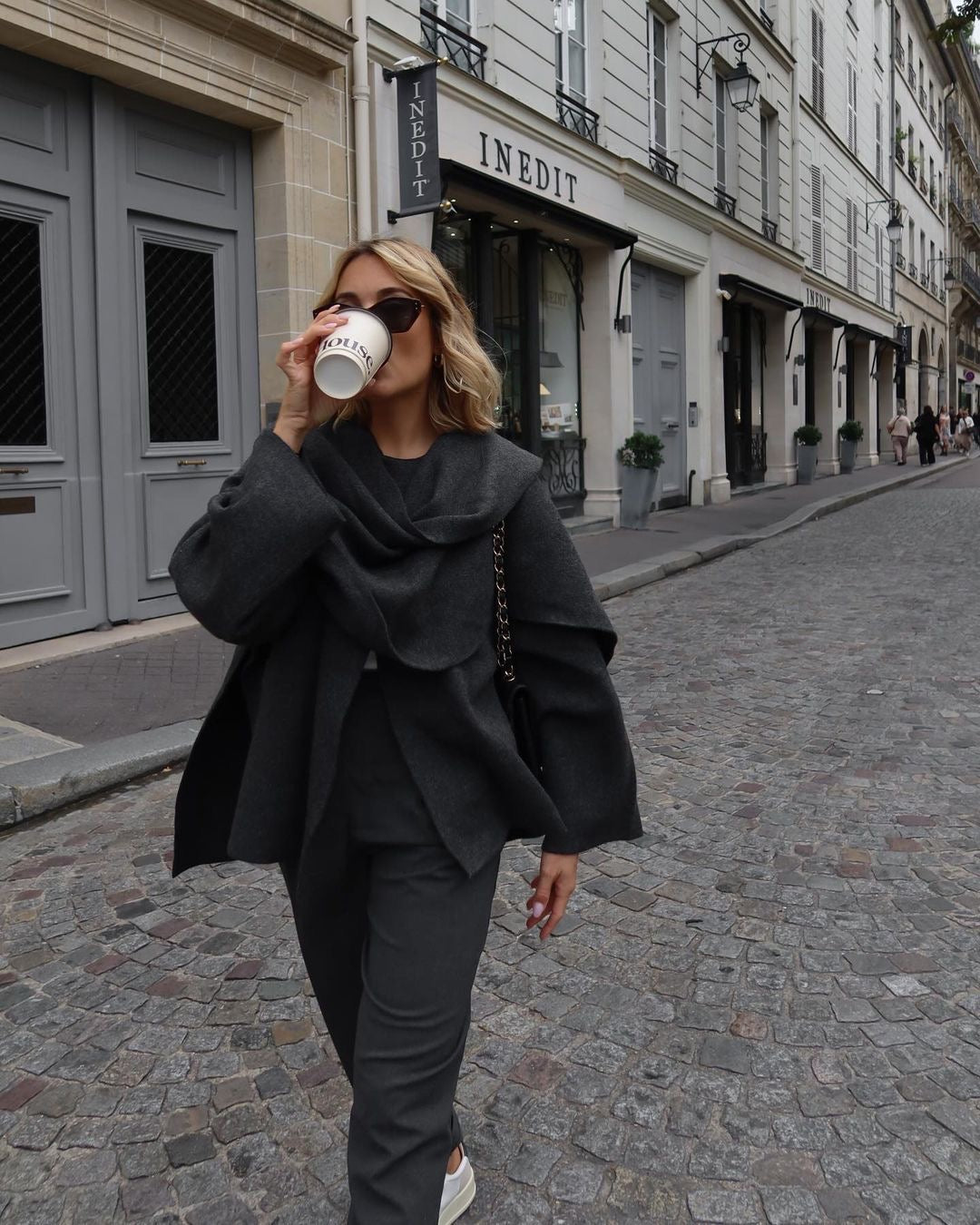Manteau-cape court structuré pour femme | Budleigh