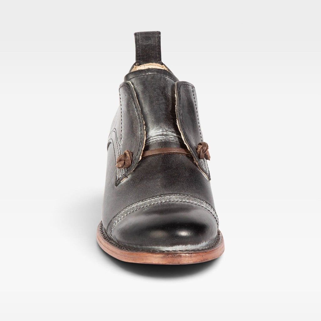 Women's Leather Oxford Shoes with Lace-Up Closure — view 4