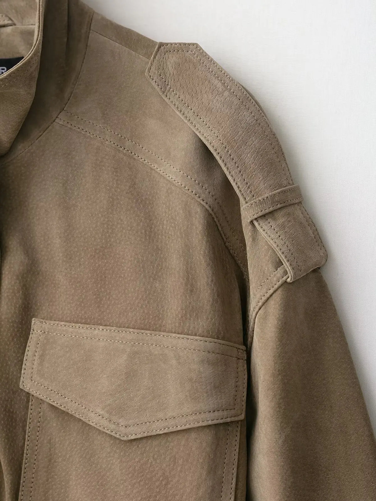 Women's suede-look bomber jacket with pockets