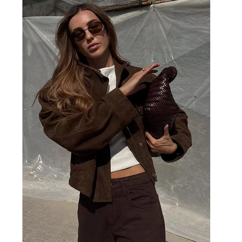 Women's suede-look cropped jacket with snap front