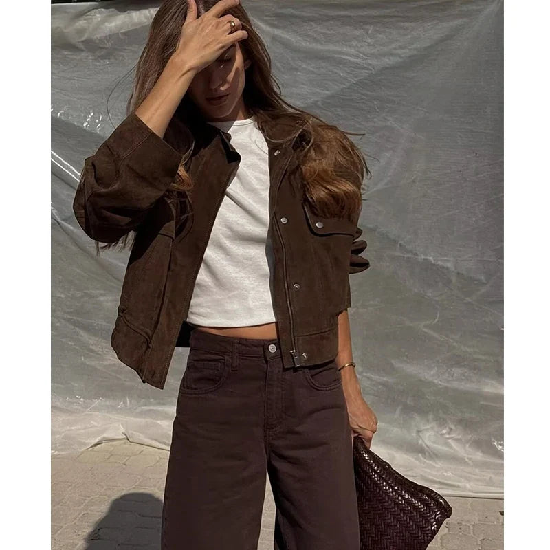 Women's suede-look cropped jacket with snap front