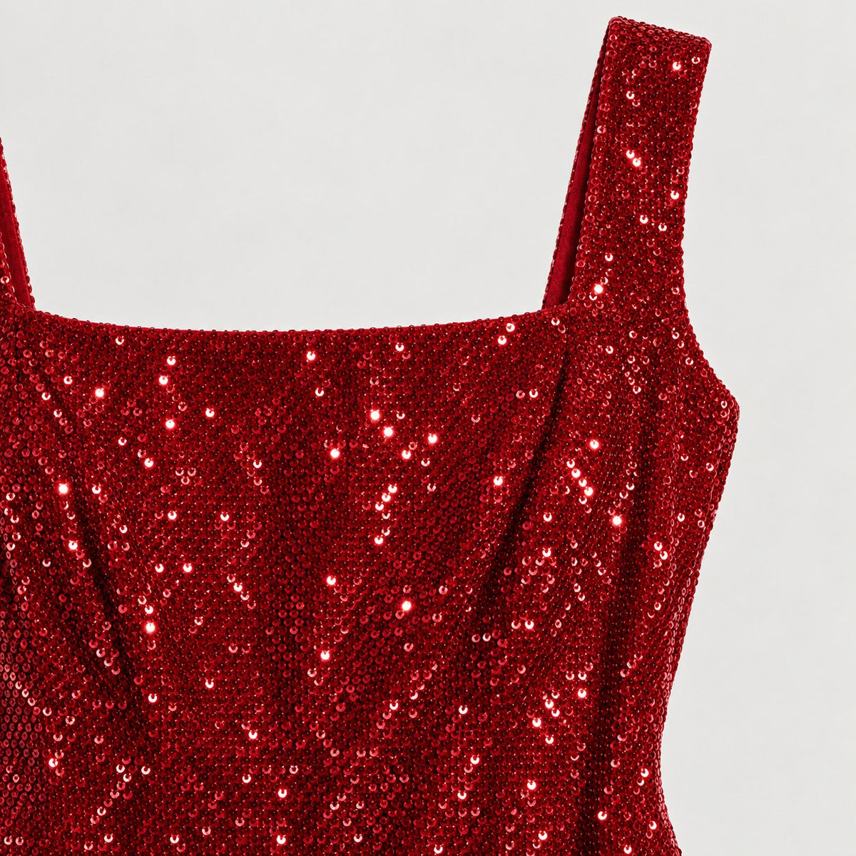 Women's sequin maxi dress in Red | Ilsington – detail view