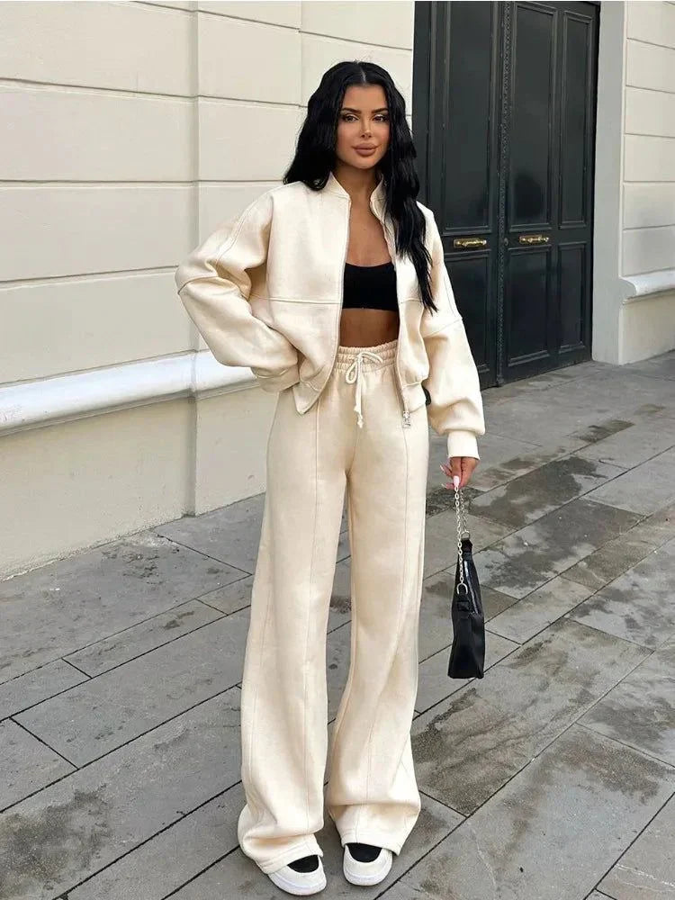 Damski oversize'owy dres z miękkim polarem | Appledore