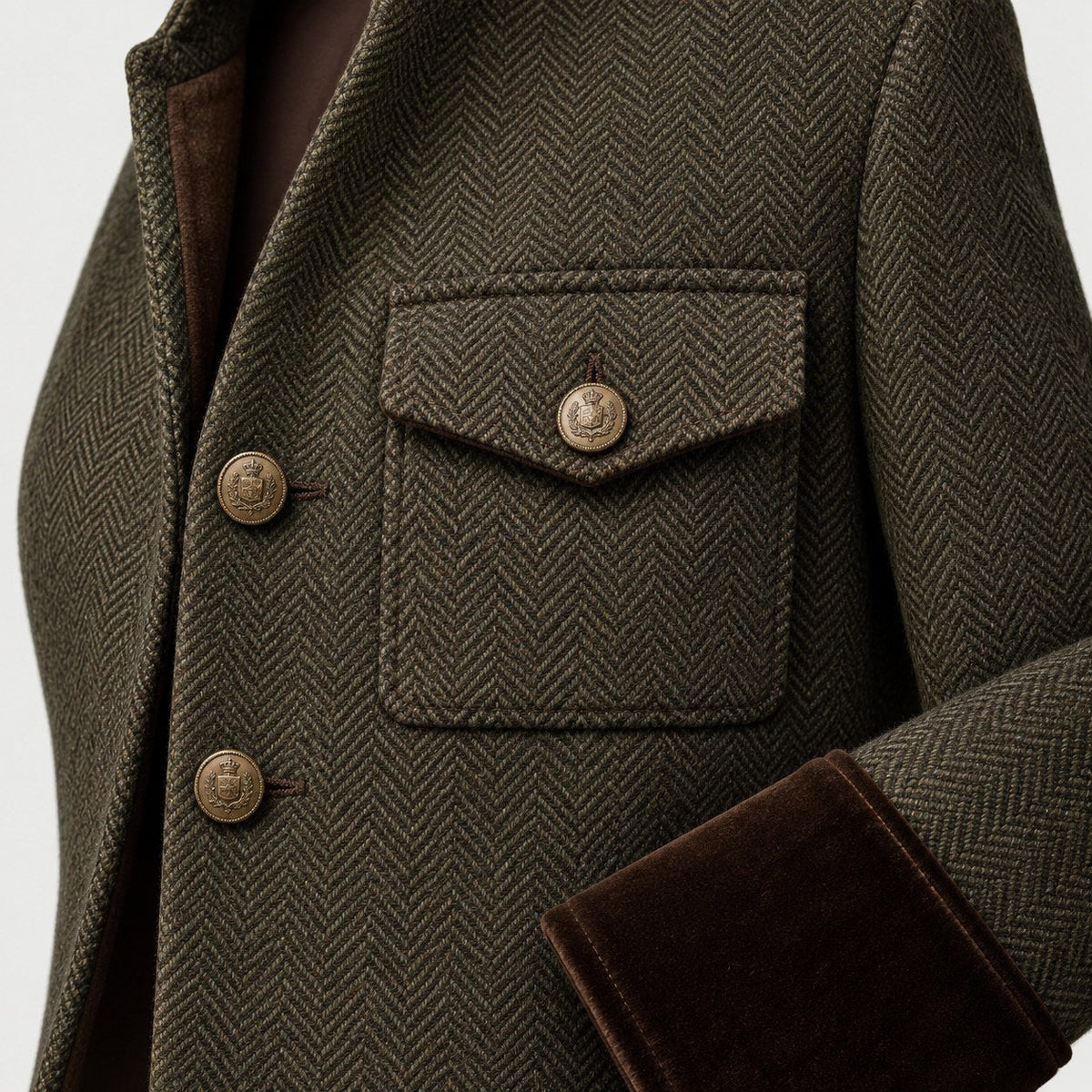 Women's herringbone blazer in Olive | Hellidon – detail view