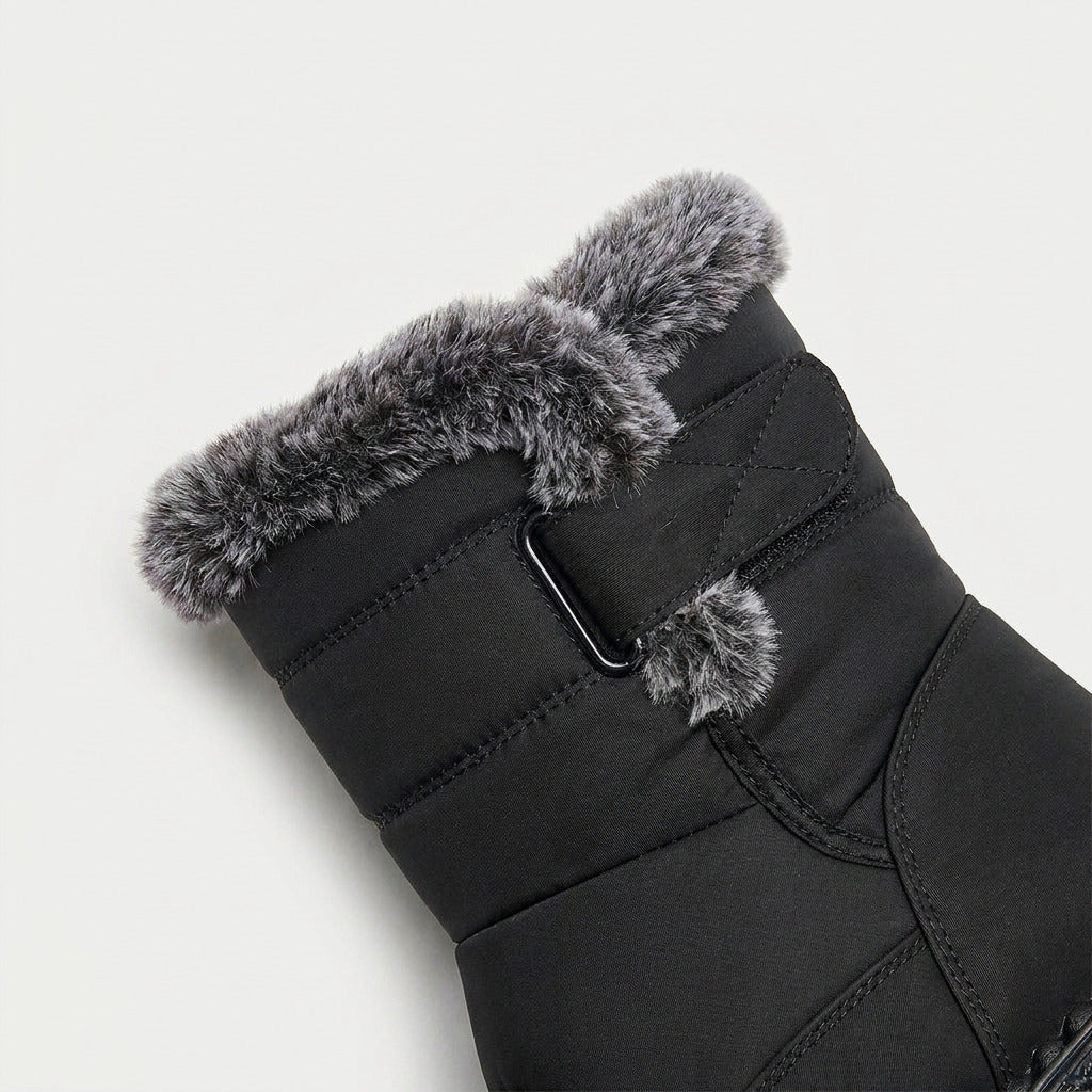 Women's faux fur collar snow boots in Black | Kimmeridge – detail view
