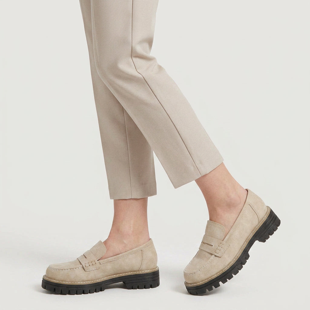 Women's chunky loafers in Cream | Fingest – side view