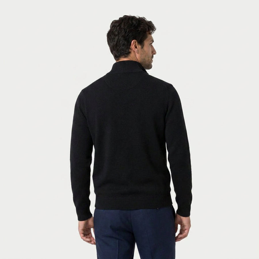 Men's half-zip jumper in Black | Ugthorpe – back view