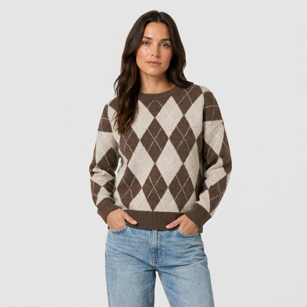 Women's argyle crew neck jumper in Brown | Langtoft – front view
