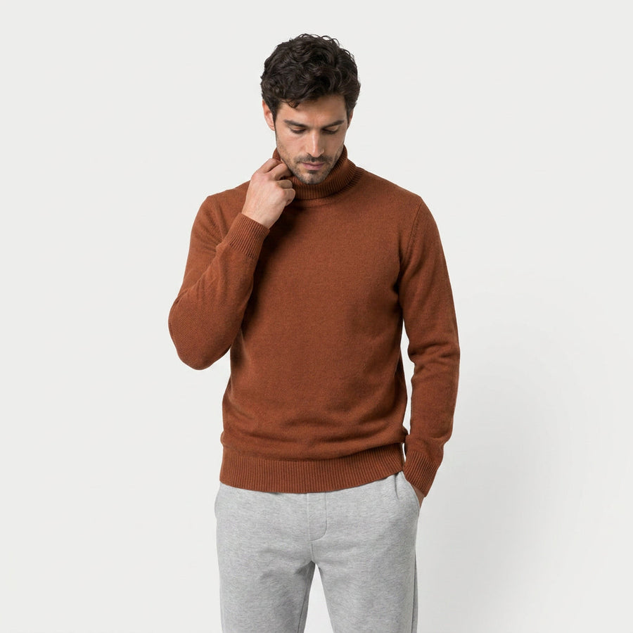 Men's roll neck jumper in Rust | Wambrook – front view