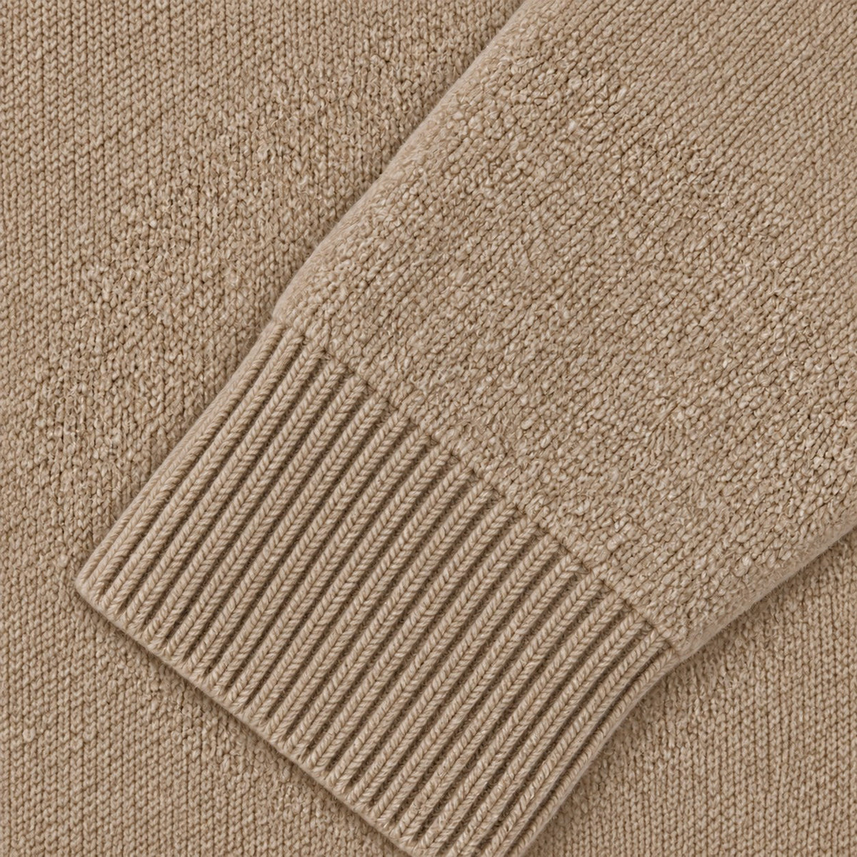 Men's knitted polo jumper in Beige | Brecon – detail view
